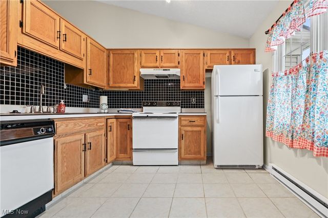 5279 Creekside Boulevard V43, Brunswick Hills, OH 44212