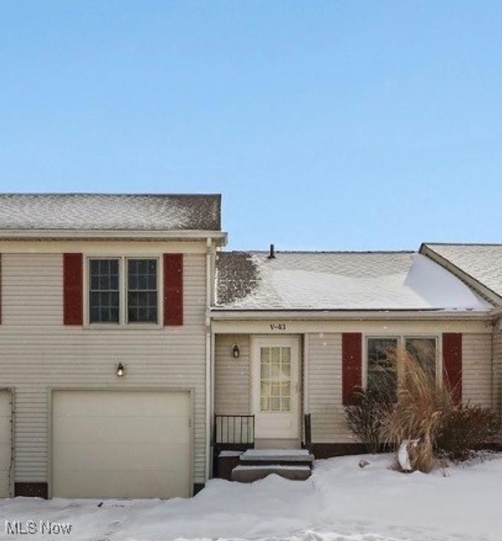 5279 Creekside Boulevard V43, Brunswick Hills, OH 44212