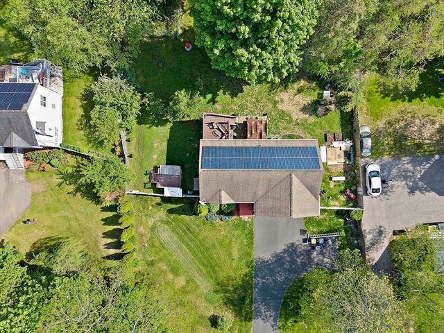96 Central St, Abington, MA 02351