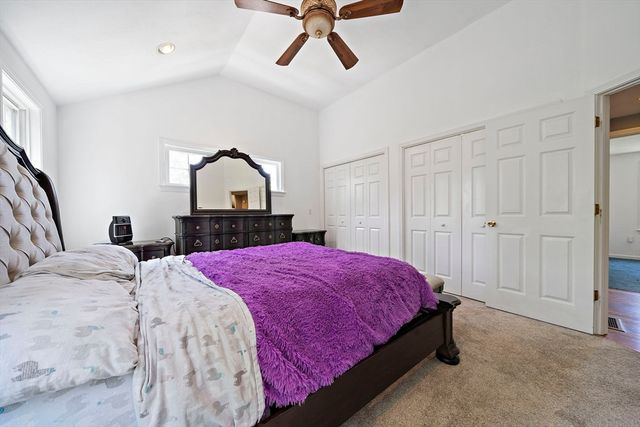 96 Central St, Abington, MA 02351