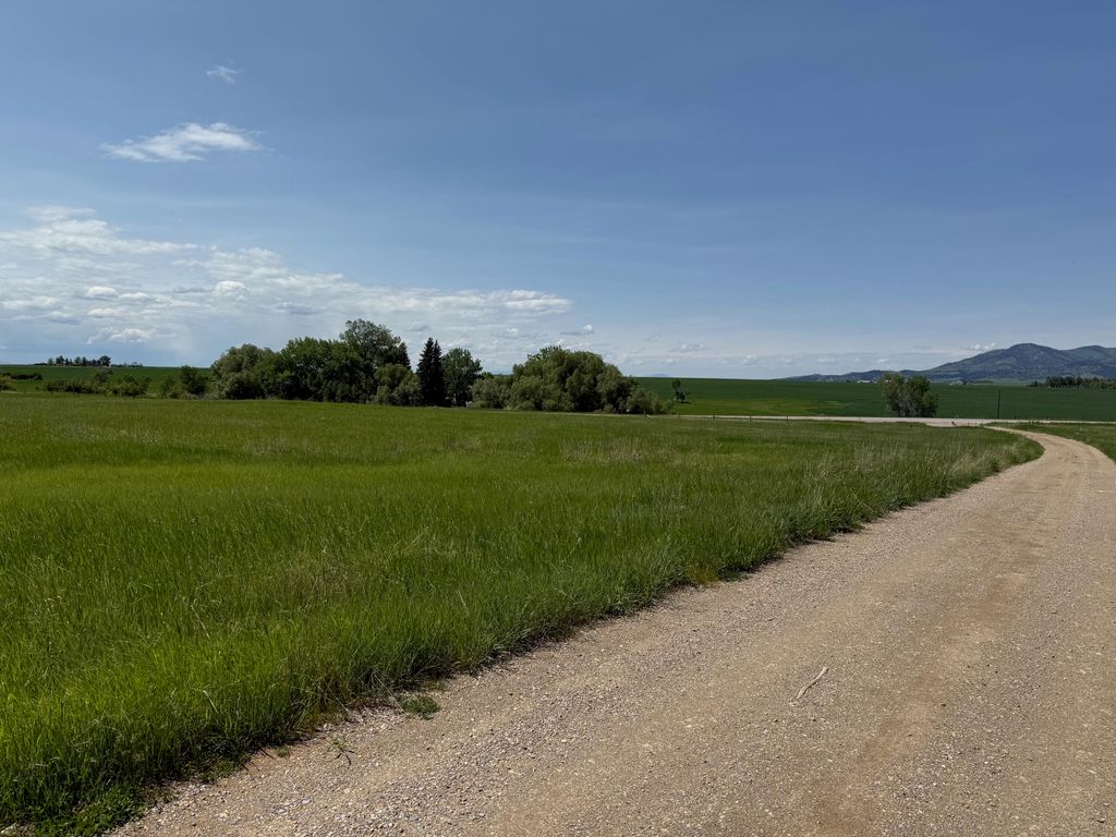 35 acres Truck Bypass, Lewistown, MT 59457 photo 3