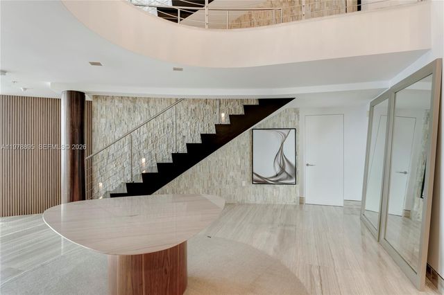 18201 E Collins Ave TS1, Sunny Isles Beach, FL 33160