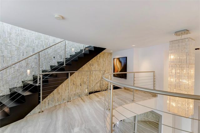 18201 E Collins Ave TS1, Sunny Isles Beach, FL 33160