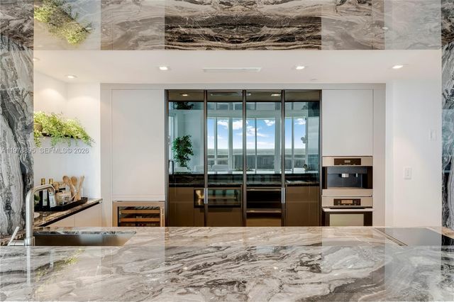 18201 E Collins Ave TS1, Sunny Isles Beach, FL 33160