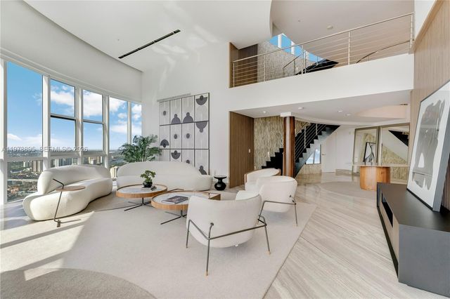 18201 E Collins Ave TS1, Sunny Isles Beach, FL 33160