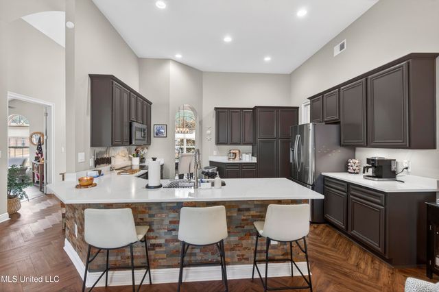 14087 Maddie Circle, D'iberville, MS 39540