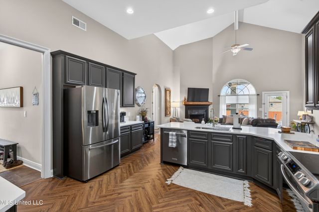 14087 Maddie Circle, D'iberville, MS 39540