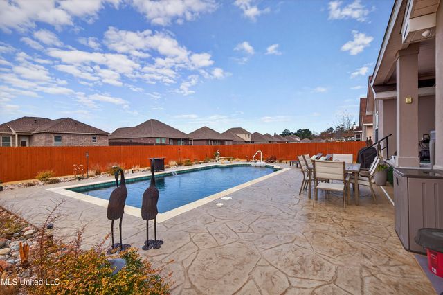 14087 Maddie Circle, D'iberville, MS 39540