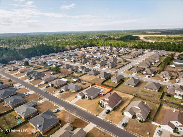 14087 Maddie Circle, D'iberville, MS 39540