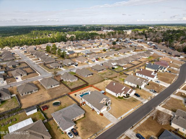 14087 Maddie Circle, D'iberville, MS 39540