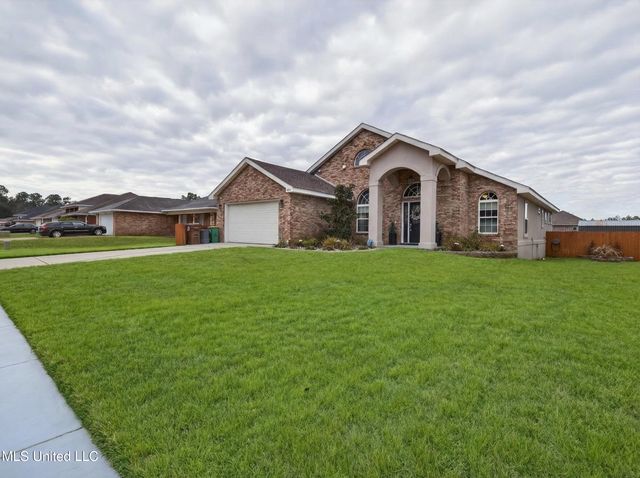 14087 Maddie Circle, D'iberville, MS 39540