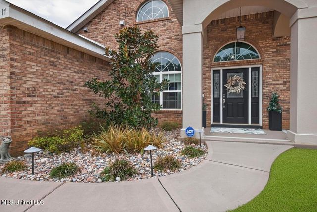 14087 Maddie Circle, D'iberville, MS 39540