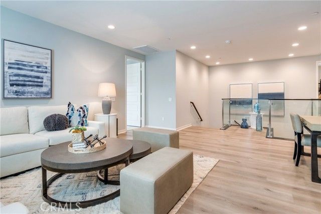 6509 Canyon Oaks Drive, Simi Valley, CA 93063