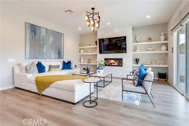 6509 Canyon Oaks Drive, Simi Valley, CA 93063