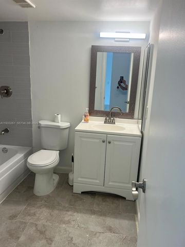 8821 Wiles Rd 306, Coral Springs, FL 33067