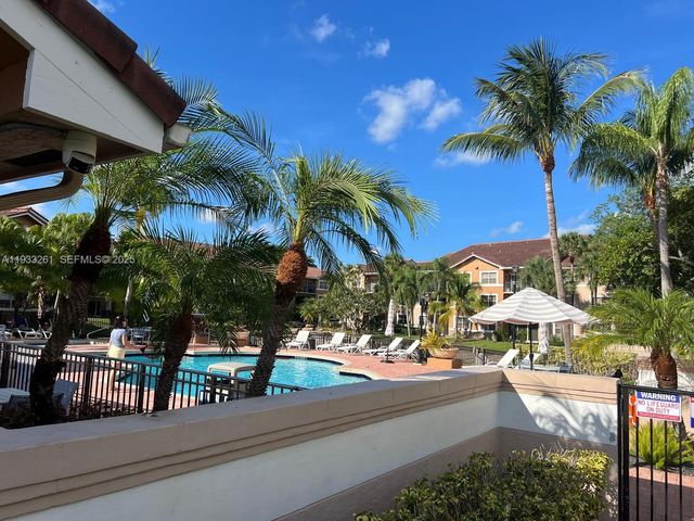 8821 Wiles Rd 306, Coral Springs, FL 33067