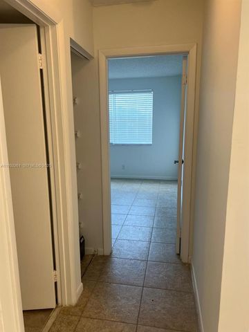 8821 Wiles Rd 306, Coral Springs, FL 33067