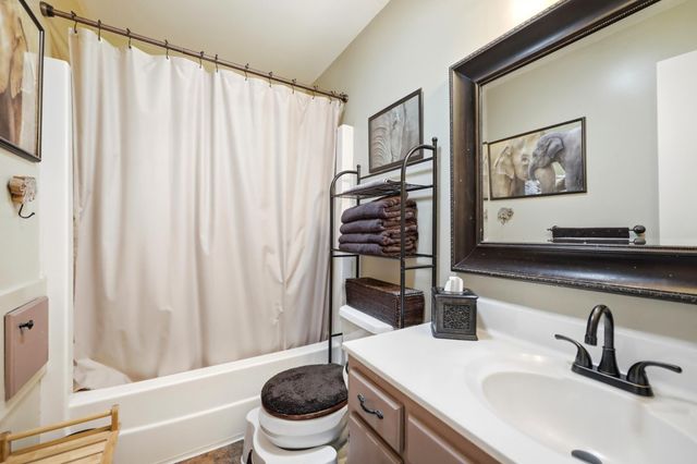 4361 Bear Path Trail, Eagan, MN 55122