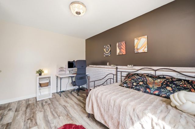 4361 Bear Path Trail, Eagan, MN 55122