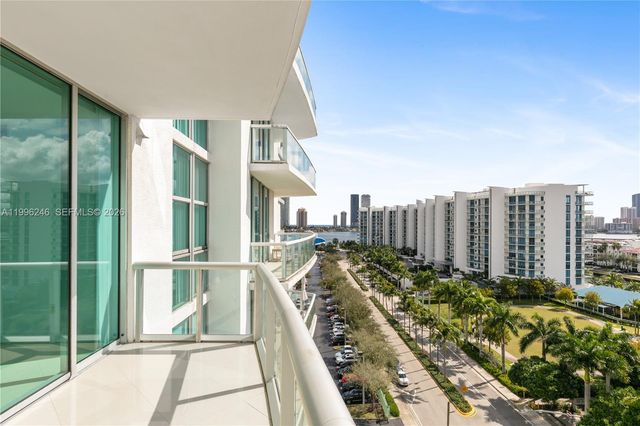 3131 NE 188th Street 21010, Aventura, FL 33180