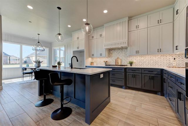 10420 SW 49th Street, Mustang, OK 73064