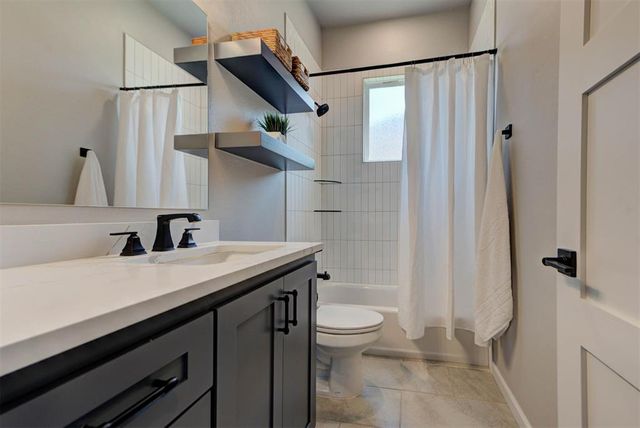 10420 SW 49th Street, Mustang, OK 73064