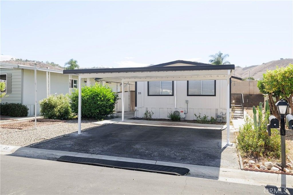 3700 Buchanan Street 22, Riverside, CA 92503 — photo 2