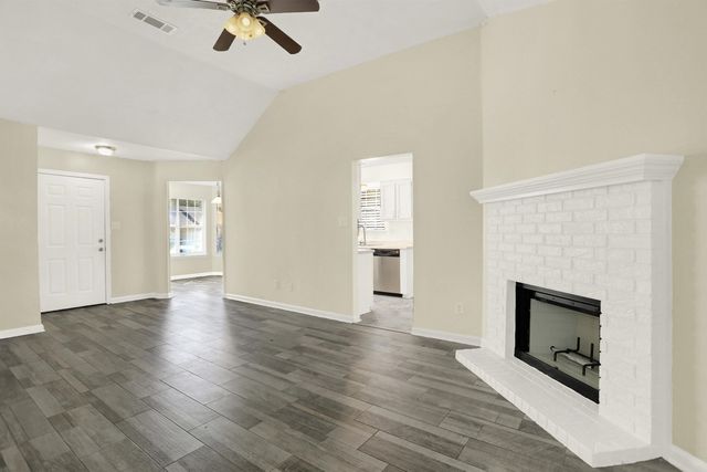 8394 PALM SPRINGS DR, Memphis, TN 38016