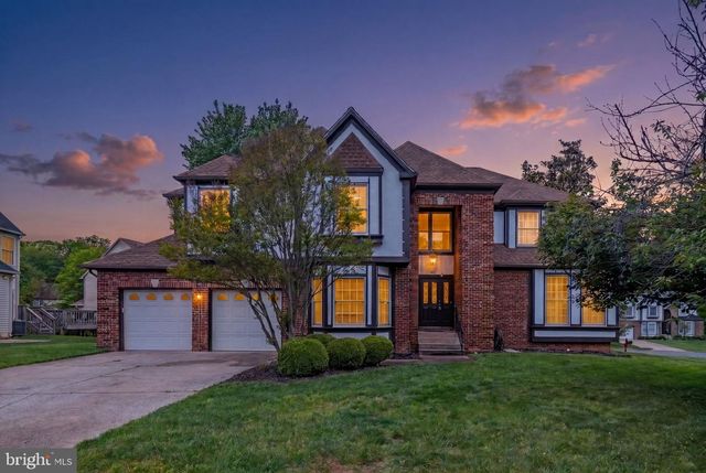 63 RUTHERFORD CIR, Sterling, VA 20165