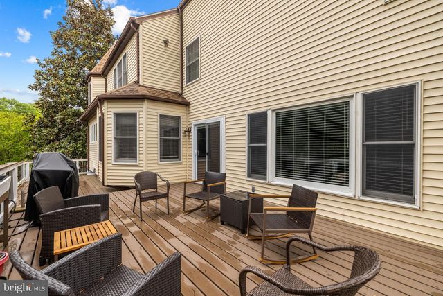 63 RUTHERFORD CIR, Sterling, VA 20165