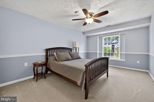 63 RUTHERFORD CIR, Sterling, VA 20165