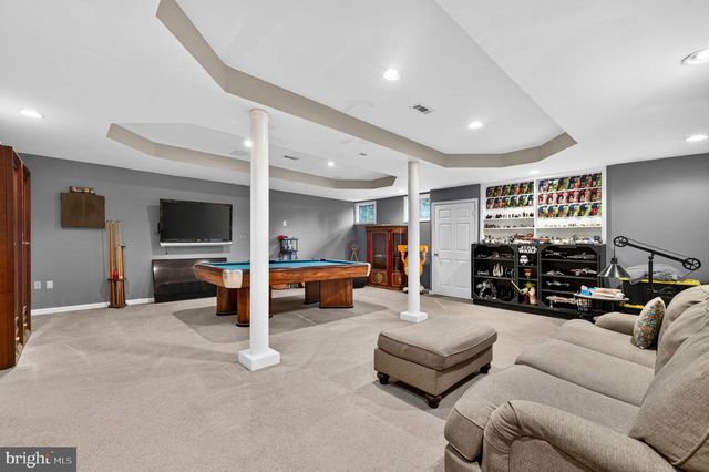 63 RUTHERFORD CIR, Sterling, VA 20165