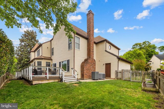 63 RUTHERFORD CIR, Sterling, VA 20165