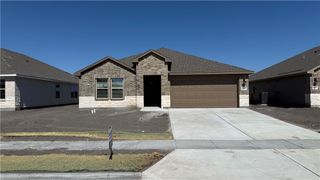 1418 Irigoyen St, Corpus Christi, TX 78415