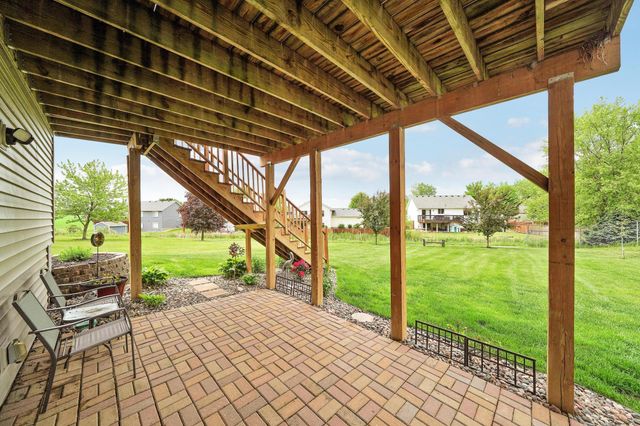 1006 Harvest Drive SW, Lonsdale, MN 55046