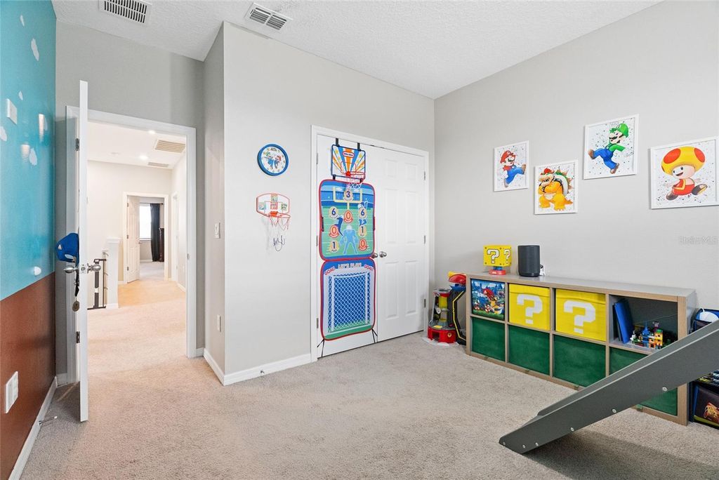 Image 27 of property listing at 15187 WILLOW ARBOR CIRCLE, Orlando, FL 32824