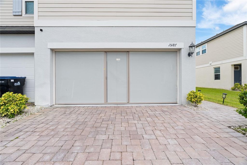 Image 38 of property listing at 15187 WILLOW ARBOR CIRCLE, Orlando, FL 32824