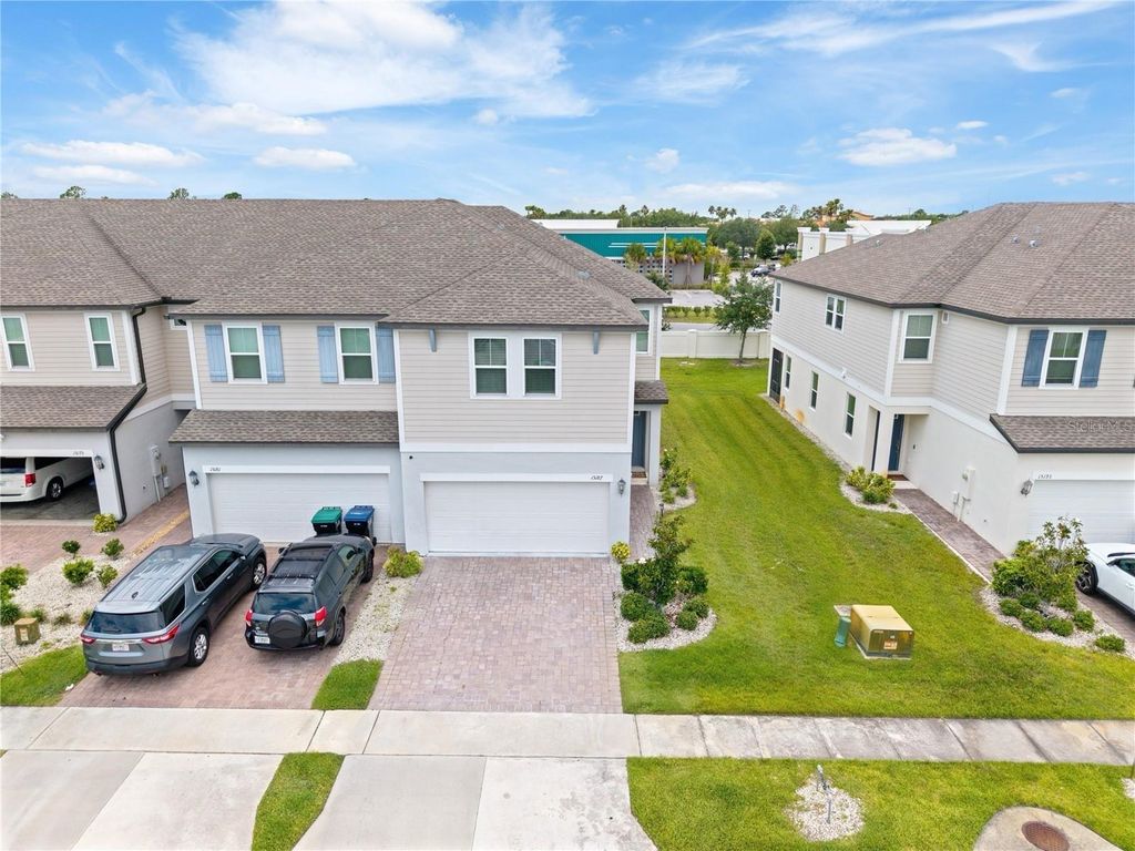 Image 43 of property listing at 15187 WILLOW ARBOR CIRCLE, Orlando, FL 32824