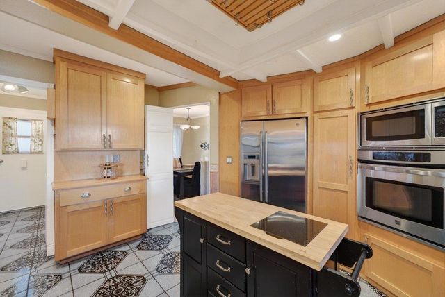 10 Pera Drive, Watsonville, CA 95076