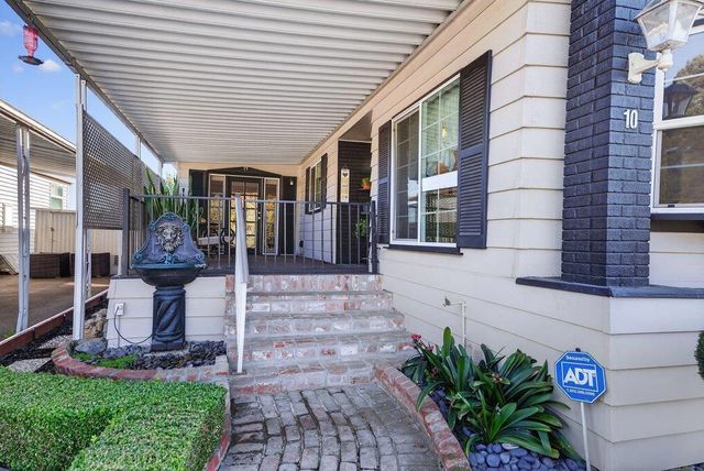 10 Pera Drive, Watsonville, CA 95076