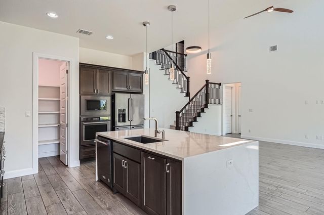520 Germander RD, Leander, TX 78641