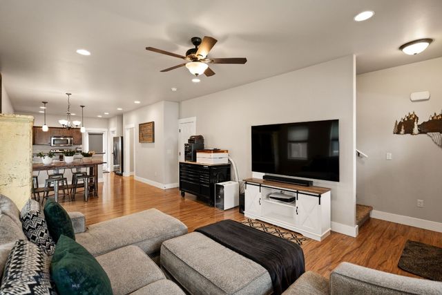 914 New Mexico, Belgrade, MT 59714