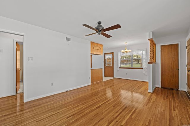 1010 W 54th Street, North Little Rock, AR 72118