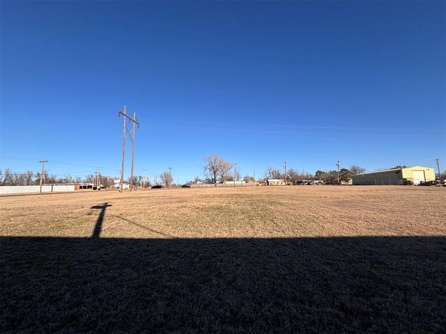 1641 S Bryant Avenue, Oklahoma City, OK 73121
