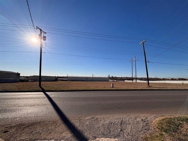 1641 S Bryant Avenue, Oklahoma City, OK 73121