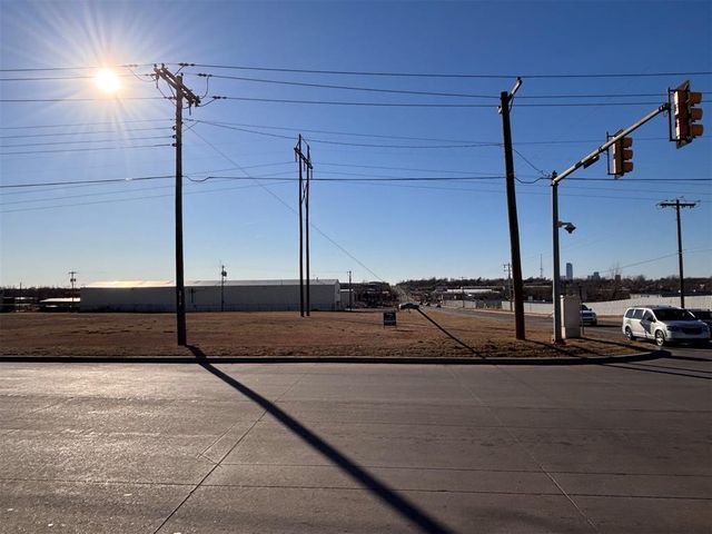 1641 S Bryant Avenue, Oklahoma City, OK 73121