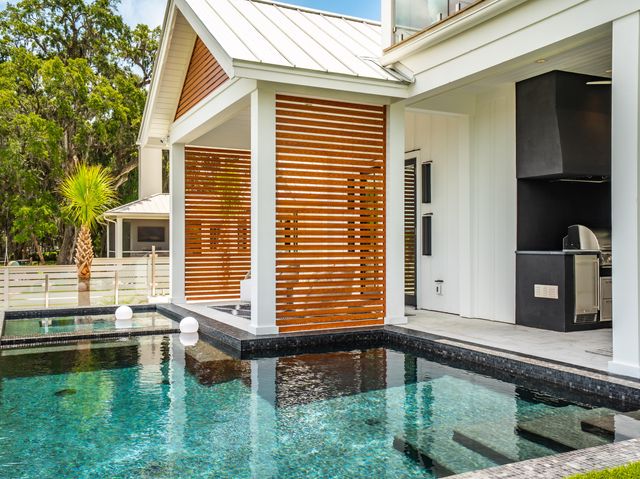 4017 Kaolin Street, Charleston, SC 29407