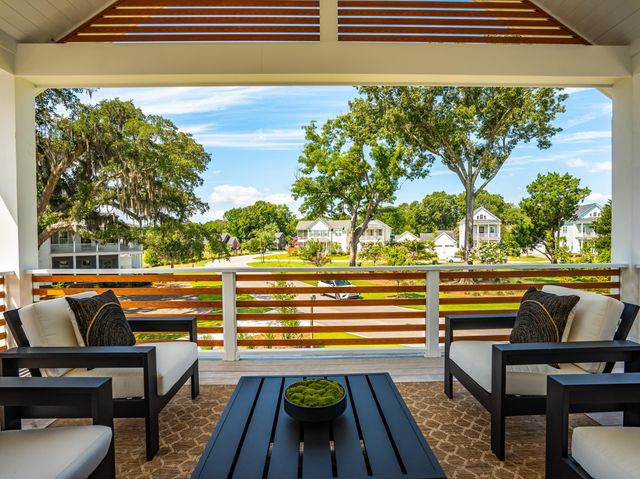 4017 Kaolin Street, Charleston, SC 29407