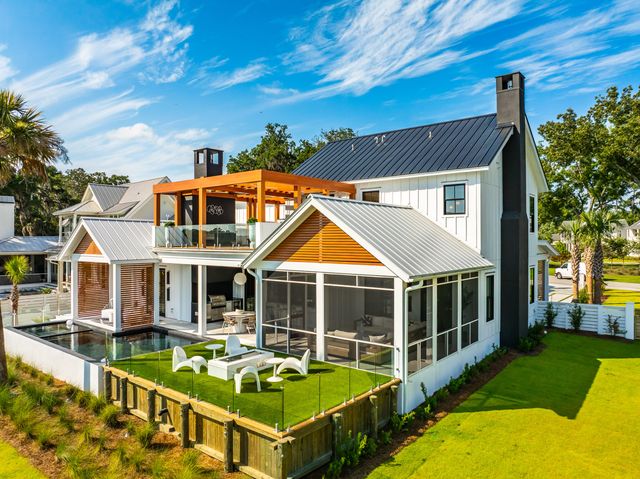 4017 Kaolin Street, Charleston, SC 29407