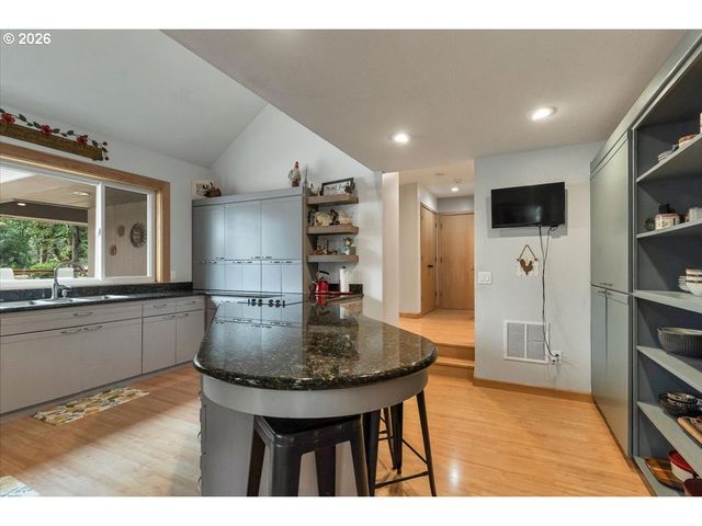 6193 Se 81ST Ave, Salem, OR 97317